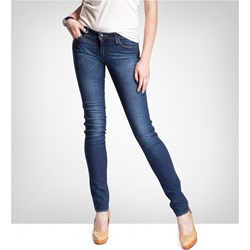 Jeansy damskie Wrangler - BlueStilo