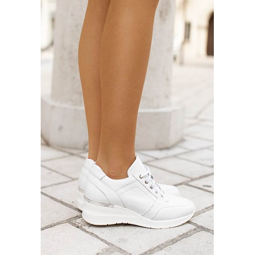 Buty sportowe damskie Saway w stylu casual na koturnie wiązane na jesień