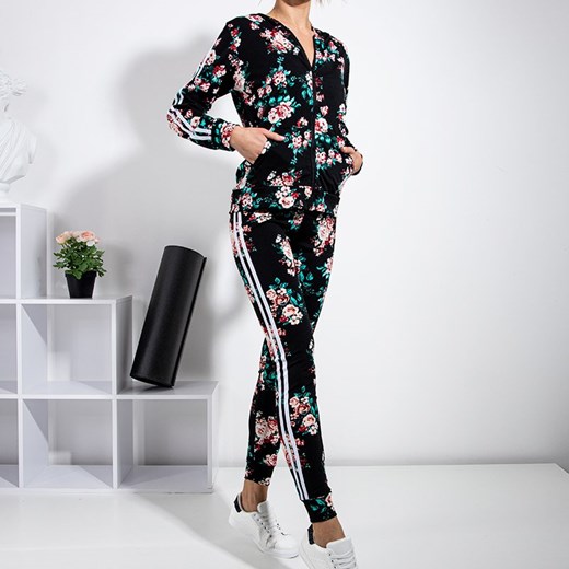 Wzorzysty damski komplet sportowy - Odzież Royalfashion.pl S/M - 37 royalfashion.pl