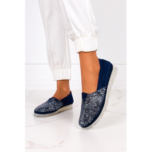 Granatowe półbuty Filippo slip on skórzane w kwiaty DP2147/21NW Filippo Casu.pl