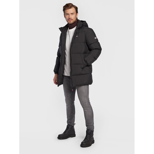 Tommy Jeans Kurtka puchowa Essential DM0DM15117 Czarny Regular Fit Tommy Jeans M wyprzedaż MODIVO