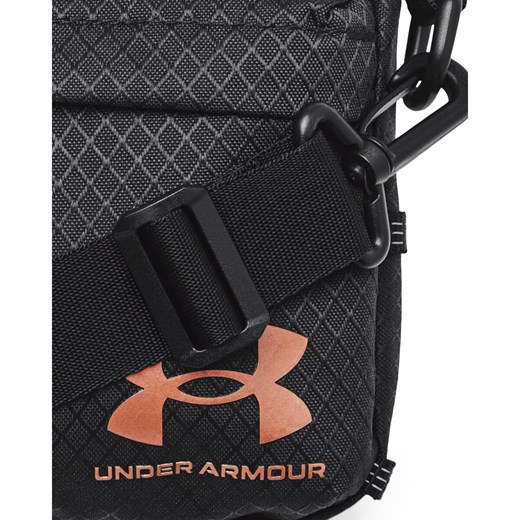 Saszetka na ramię uniseks UNDER ARMOUR UA Loudon Ripstop Crossbody - czarna Under Armour One-size okazyjna cena Sportstylestory.com