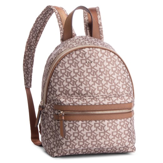 Plecak DKNY - Casey-Md Backpack-Lo R84KF592 Chino Logo/Vic CVU