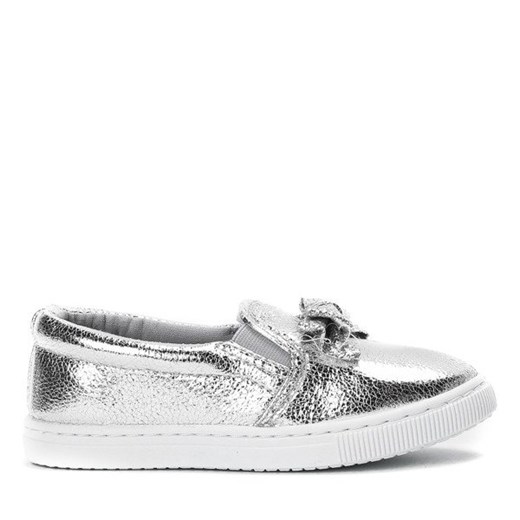 Srebrne dziewczęce slip - on z kokardką Stefanie - Obuwie