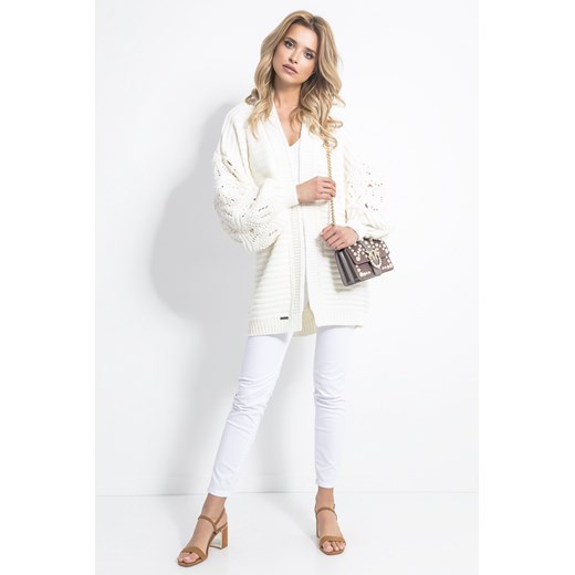 Sweter damski czarny Fobya z dekoltem w serek