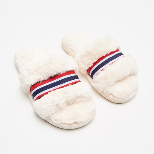 Skarpetki damskie Cropp w paski