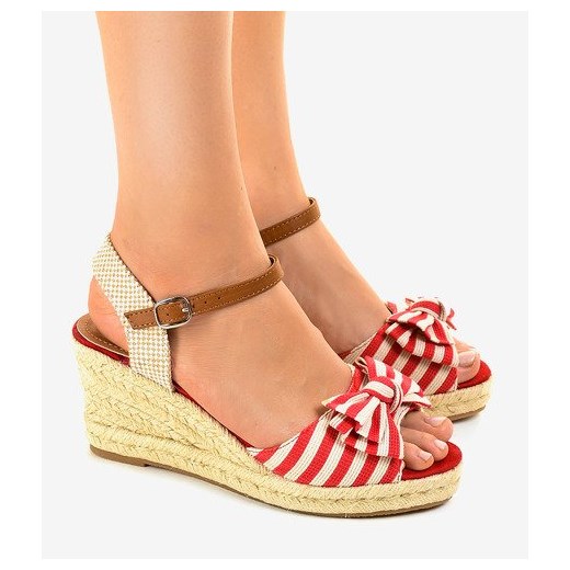 Espadryle damskie z klamrą na lato