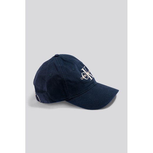 Calvin Klein J Embroidery Monogram Cap - Blue Calvin Klein One Size NA-KD