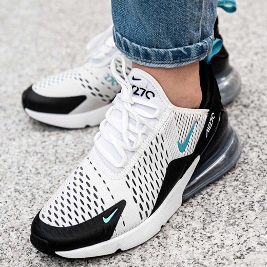 Buty sportowe damskie Nike do biegania na płaskiej podeszwie bez wzorów