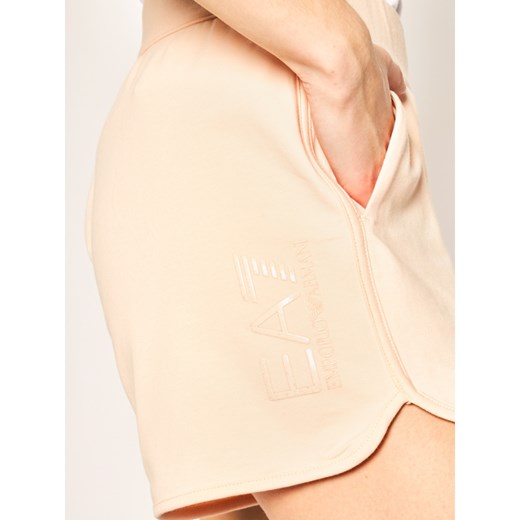 Szorty Emporio Armani na lato