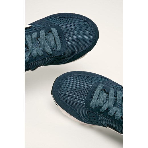 Buty sportowe męskie New Balance zamszowe granatowe na wiosnę wiązane