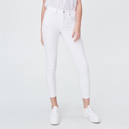 Sinsay - Jeansy skinny push up - Biały Sinsay 36