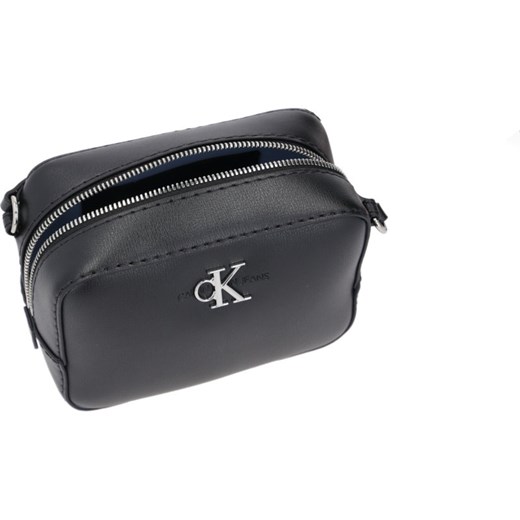 Listonoszka Calvin Klein elegancka średniej wielkości bez dodatków