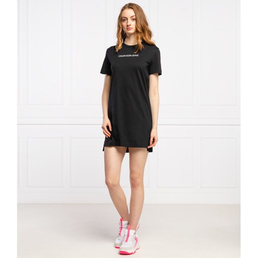 Sukienka Calvin Klein z okrągłym dekoltem z napisami