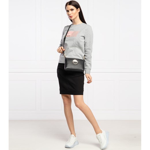 Listonoszka Calvin Klein średnia matowa elegancka bez dodatków