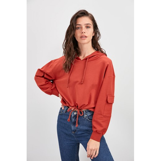 Bluza damska Trendyol krótka bez wzorów