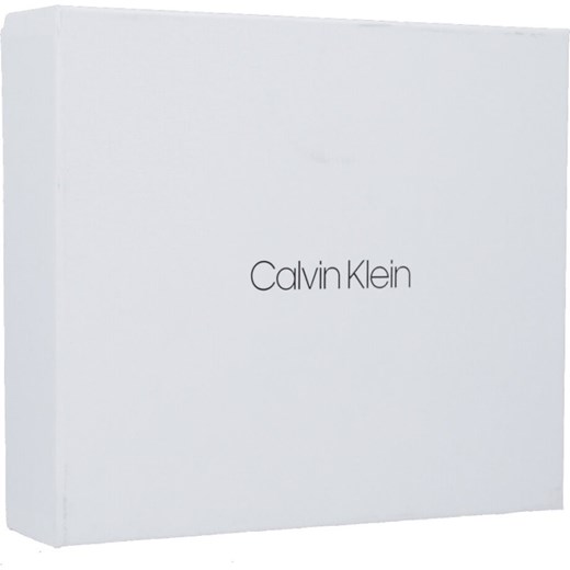 Listonoszka Calvin Klein na ramię z kolorowym paskiem średnia