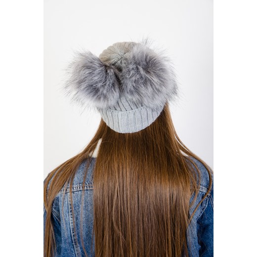 Szara czapka z dwoma pomponami Olika uniwersalny olika.com.pl