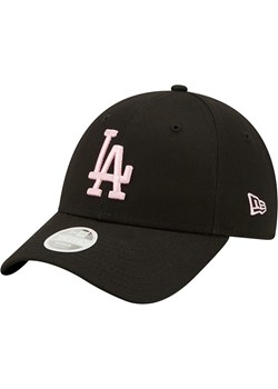 Damska czapka z daszkiem NEW ERA WMNS LEAGUE ESS 9FORTY LOS ANGELES DODGERS - czarna - id: 135025 - marki New Era - 152397923 Damska czapka z daszkiem NEW ERA WMNS LEAGUE ESS 9FORTY LOS ANGELES DODGERS - czarna ze sklepu Sportstylestory.com w kategorii Czapki z daszkiem damskie - zdjęcie 152397923