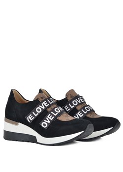 Buty sportowe damskie Arturo Vicci w stylu młodzieżowym czarne skórzane wiązane