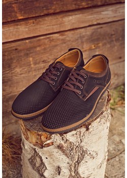 Czarne półbuty męskie Born2be casual sznurowane
