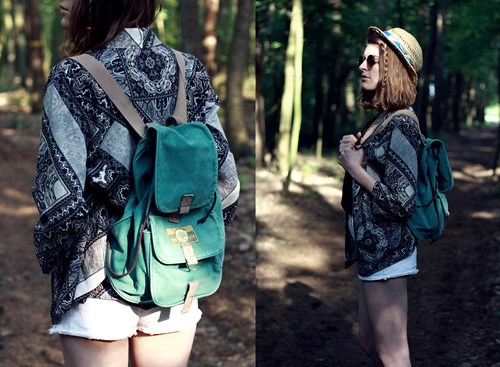 Printed kimono