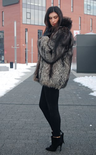 Italian Girl