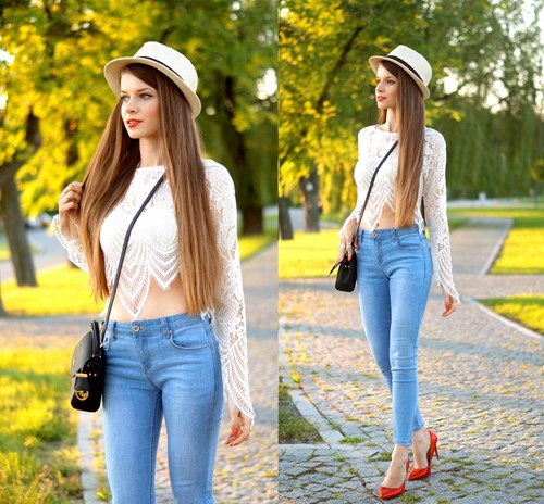 RED HEELS