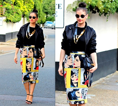 Comic print skirt