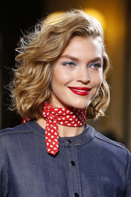 Modelka z pokazu Vanessa Seward.