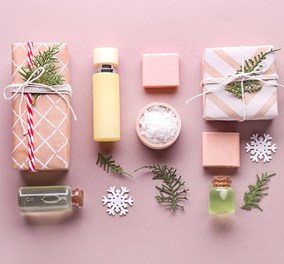 Zestawy kosmetyków prezentowe