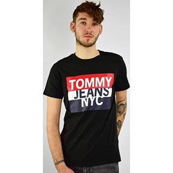 T-shirt męski Tommy Hilfiger z krótkim rękawem z napisami  - zdjęcie produktu