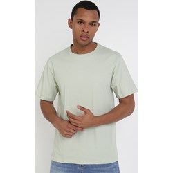 T-shirt męski Born2be z krótkimi rękawami  - zdjęcie produktu