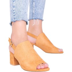 Sandały damskie z klamrą eleganckie na średnim obcasie  - zdjęcie produktu