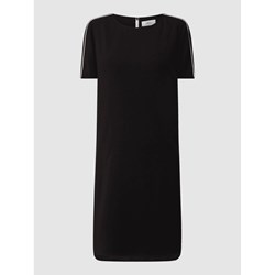 Sukienka czarna BLONDE NO. 8 mini z krótkim rękawem z okrągłym dekoltem  - zdjęcie produktu