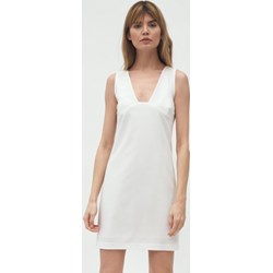 Sukienka Nife elegancka mini biała  - zdjęcie produktu