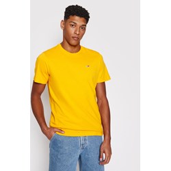 T-shirt męski Tommy Jeans żółty z krótkim rękawem casualowy  - zdjęcie produktu