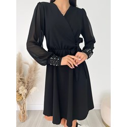 Sukienka czarna Modnakiecka.pl elegancka kopertowa  - zdjęcie produktu
