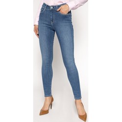 Granatowe jeansy damskie Pepe Jeans na wiosnę bez wzorów w miejskim stylu  - zdjęcie produktu