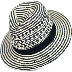 Kapelusz damski ART OF POLO - Primodo - zdjęcie produktu