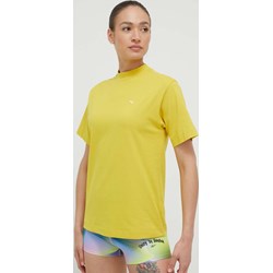 Bluzka damska Puma z dzianiny z krótkimi rękawami  - zdjęcie produktu