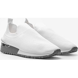 Buty sportowe damskie Gemre sneakersy bez zapięcia płaskie  - zdjęcie produktu
