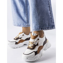 Buty sportowe damskie sneakersy sznurowane  - zdjęcie produktu