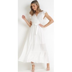 Biała sukienka Born2be z dekoltem w serek z krótkimi rękawami maxi  - zdjęcie produktu