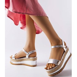 Sandały damskie Gemre casual z klamrą z tworzywa sztucznego  - zdjęcie produktu