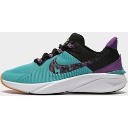 Buty sportowe damskie Nike wielokolorowe sznurowane na płaskiej podeszwie  - zdjęcie produktu