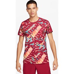 T-shirt męski Nike w nadruki czerwony z krótkimi rękawami  - zdjęcie produktu