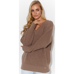 Brązowy sweter damski Makadamia  - zdjęcie produktu