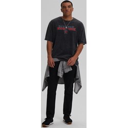 Czarne spodnie męskie Diverse w sportowym stylu  - zdjęcie produktu