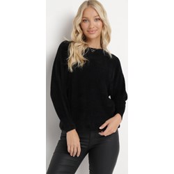 Sweter damski czarny Born2be z okrągłym dekoltem  - zdjęcie produktu